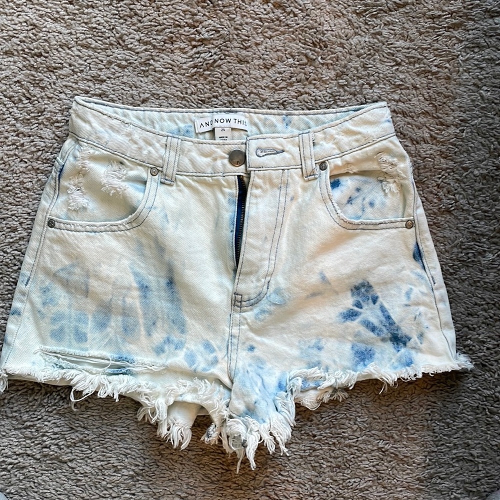 NORDSTROM (and now this brand) light wash shorts- size 25
